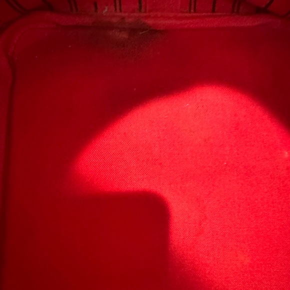 Authentic Louis Vuitton Neverfull MM - Picture 11 of 15